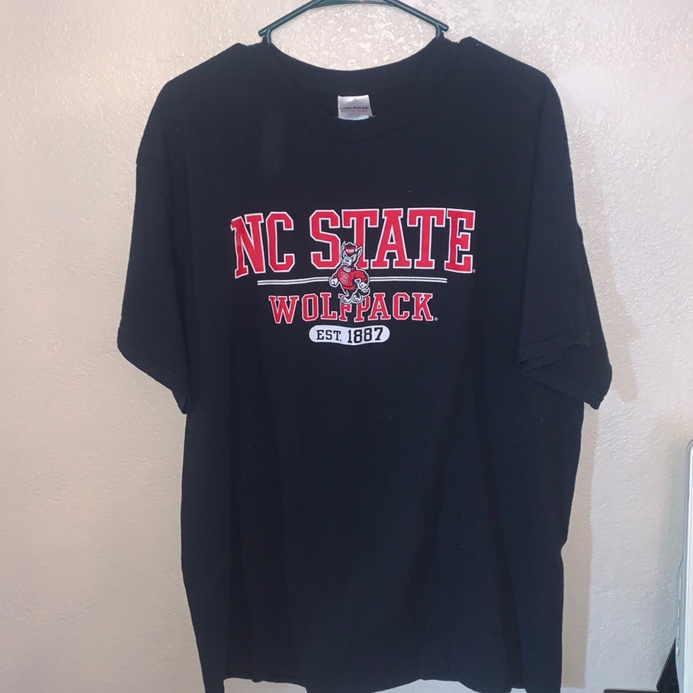 NC State Wolfpack tshirt